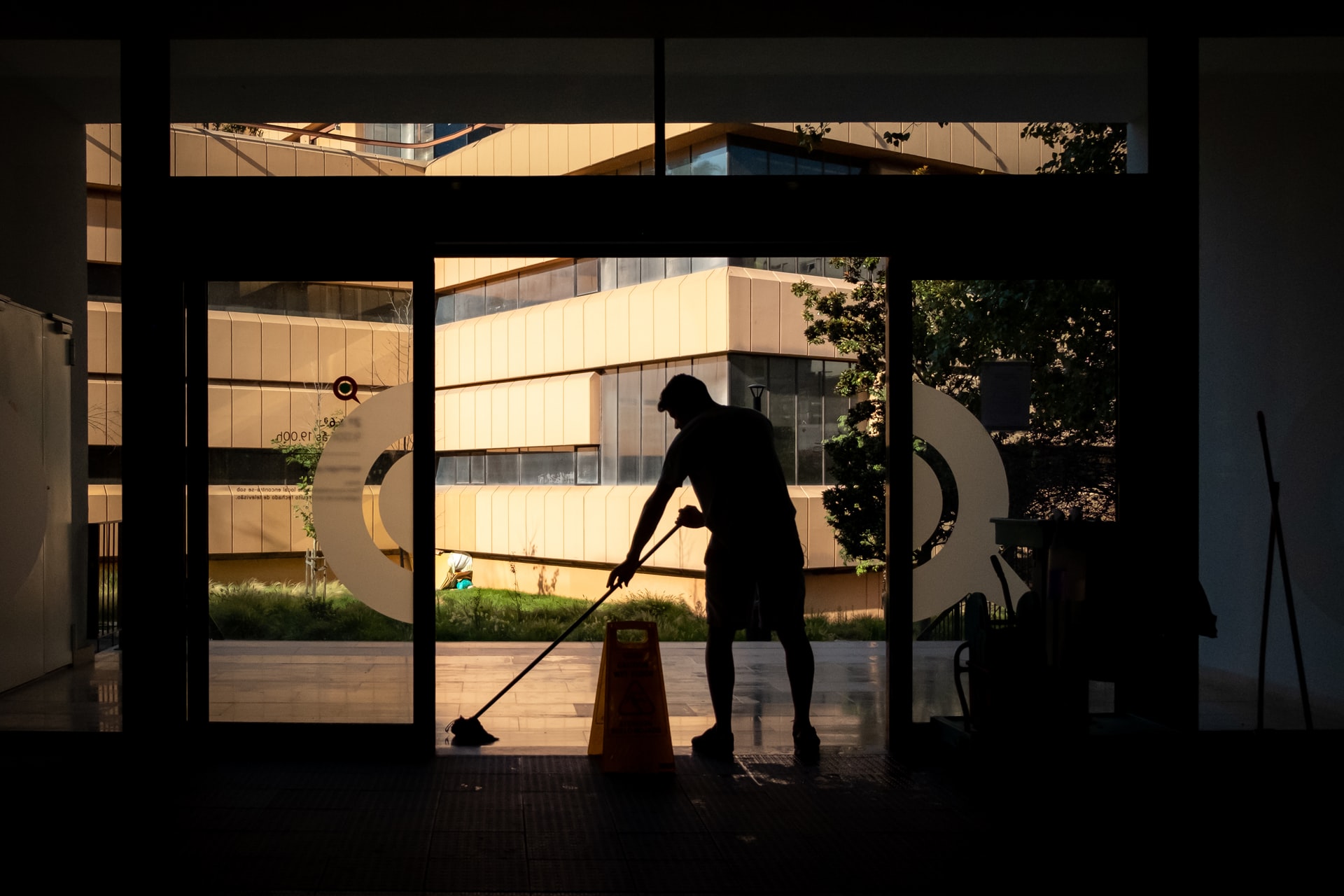 commercial cleaning